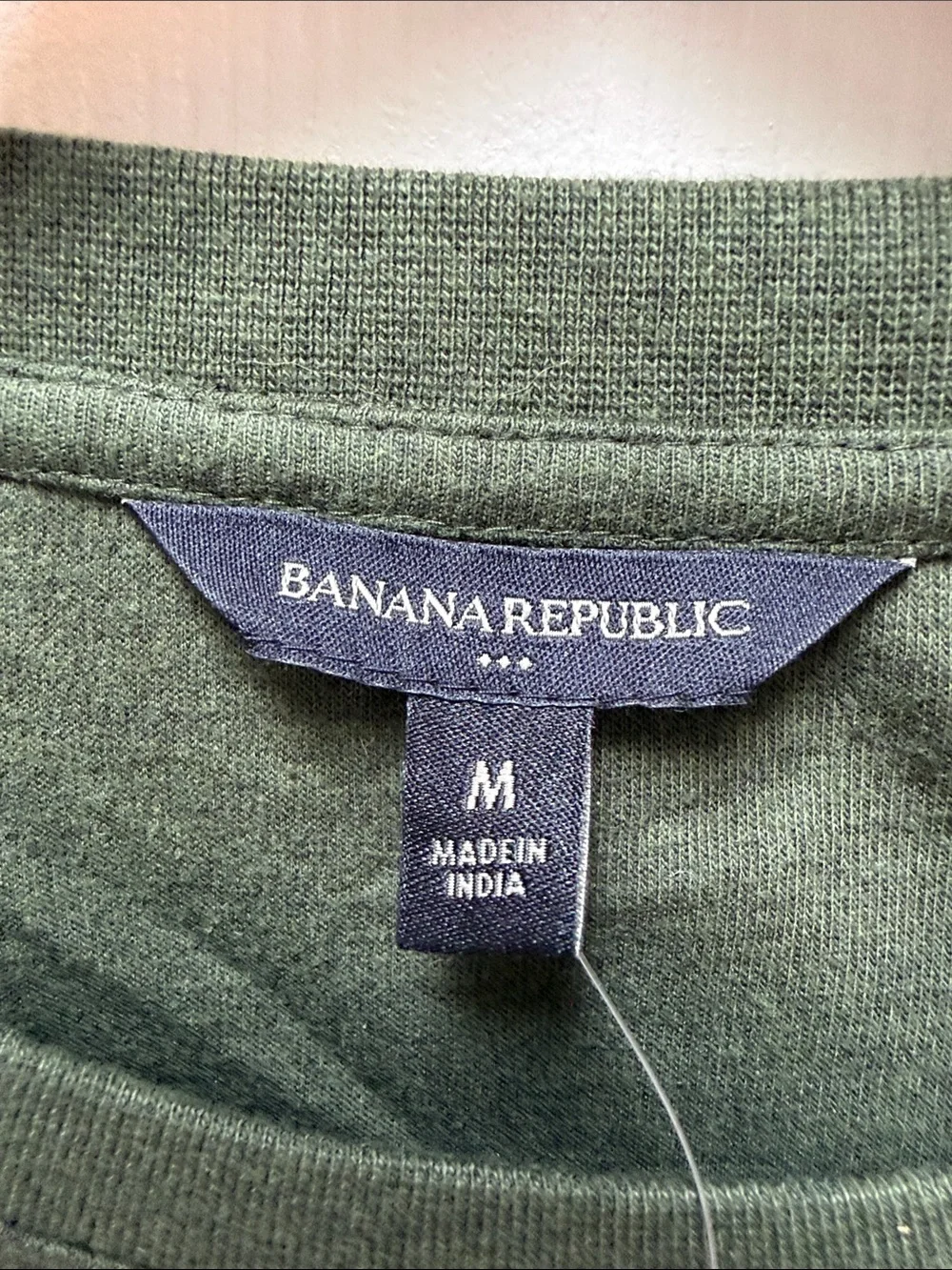 Banana Republic Men's Long Sleeve Crewneck — Olive